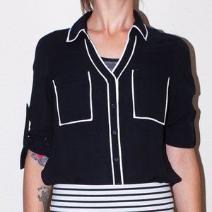 Express Black with White Accent Portofino Medium